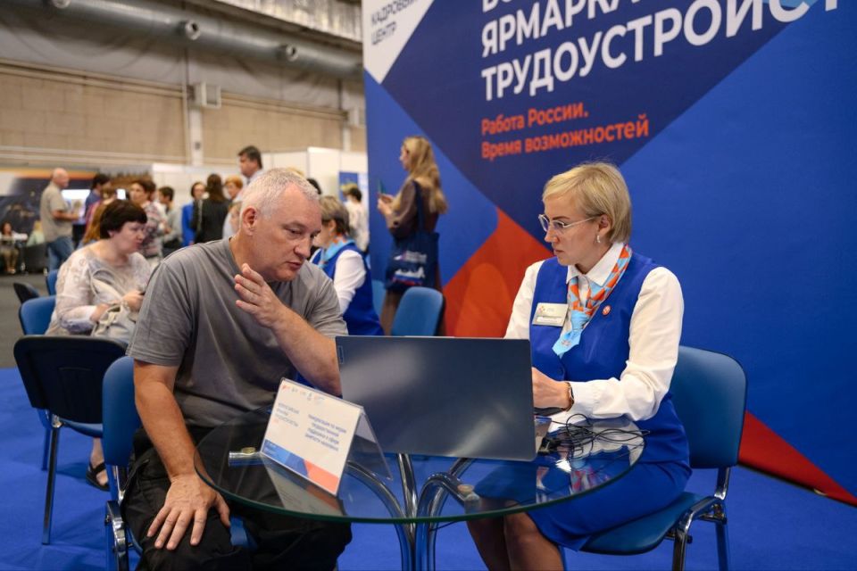 Старшее поколение на работе: как служба занятости помогает найти свое место в жизни