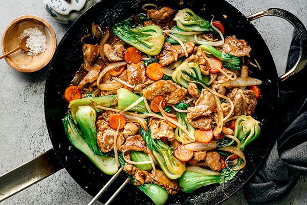 Свинина с овощами: быстрый путь к ресторанному угощению