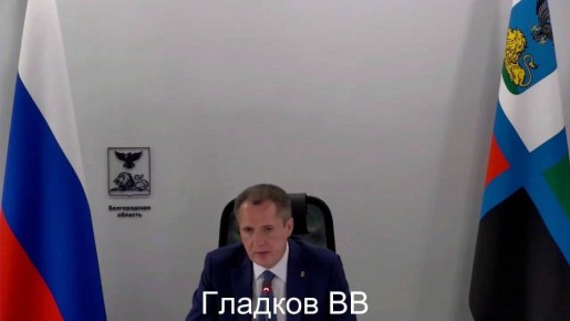  :     