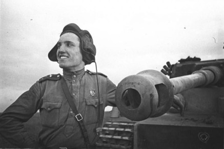  : 12  1943   ,     .          ,  ,       ...