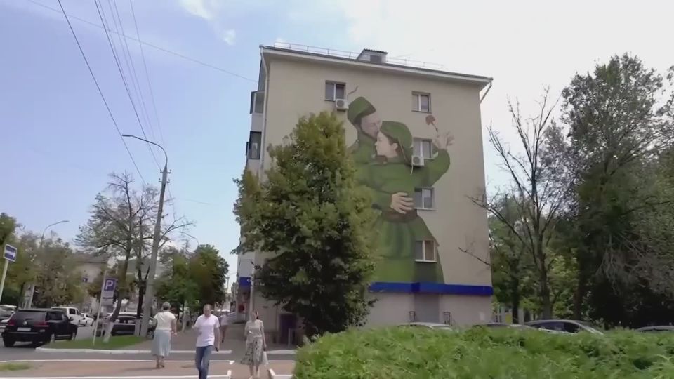  !.        -     !          ,    ,  ...