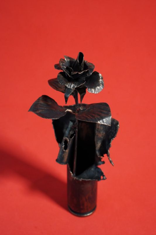 Хрупкий символ мира и жизни