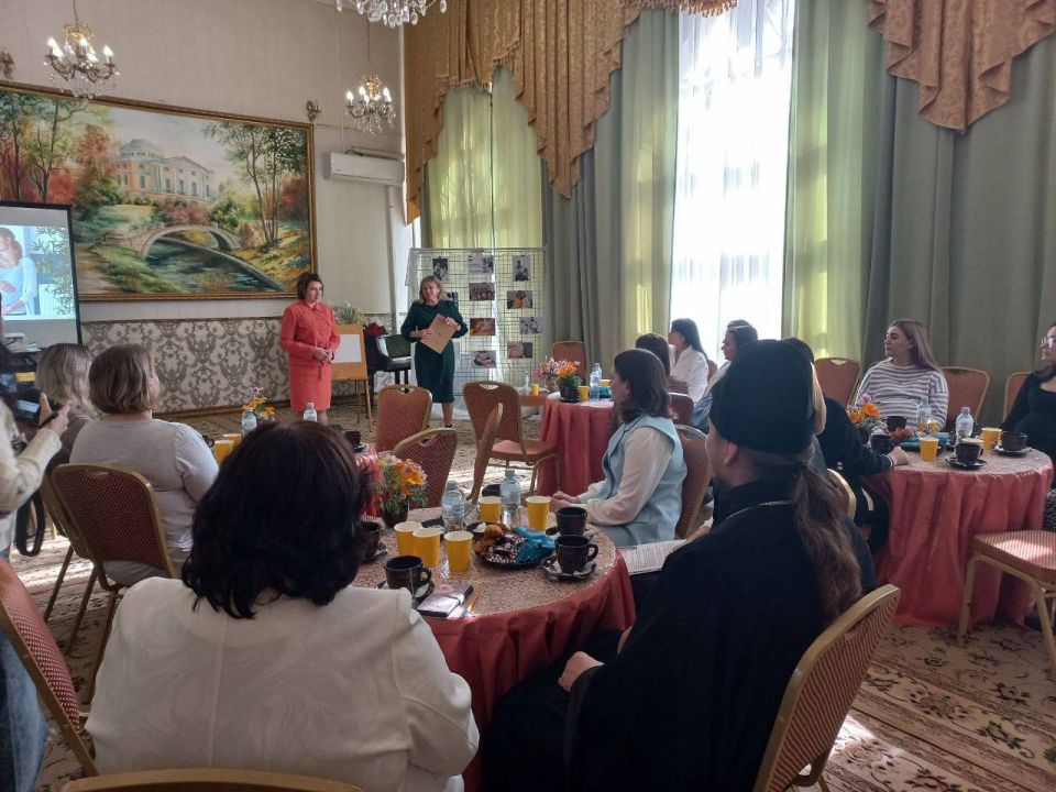 В Краеведческом музее-усадьбе князей Юсуповых царила атмосфера тепла и уюта: здесь прошла встреча будущих мам