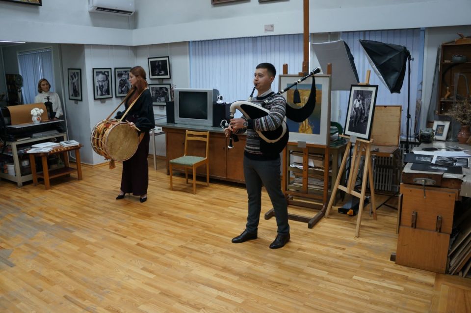 В музее-мастерской заслуженного художника РСФСР Станислава Косенкова состоялось торжественное открытие ретроспективной выставки «Свет – и ничего другого…»