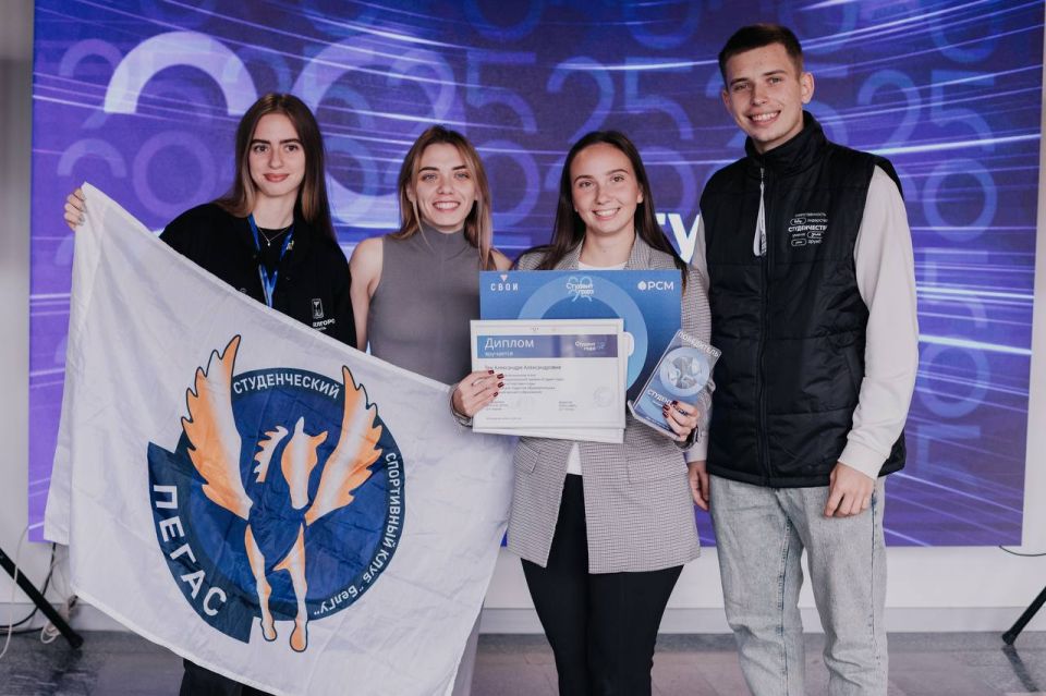  :        ,         ,    , , ...