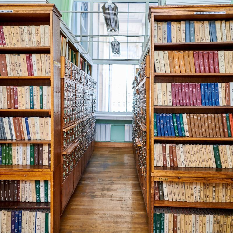 Определены финалисты Всероссийского конкурса «Библиотекарь года - 2025»