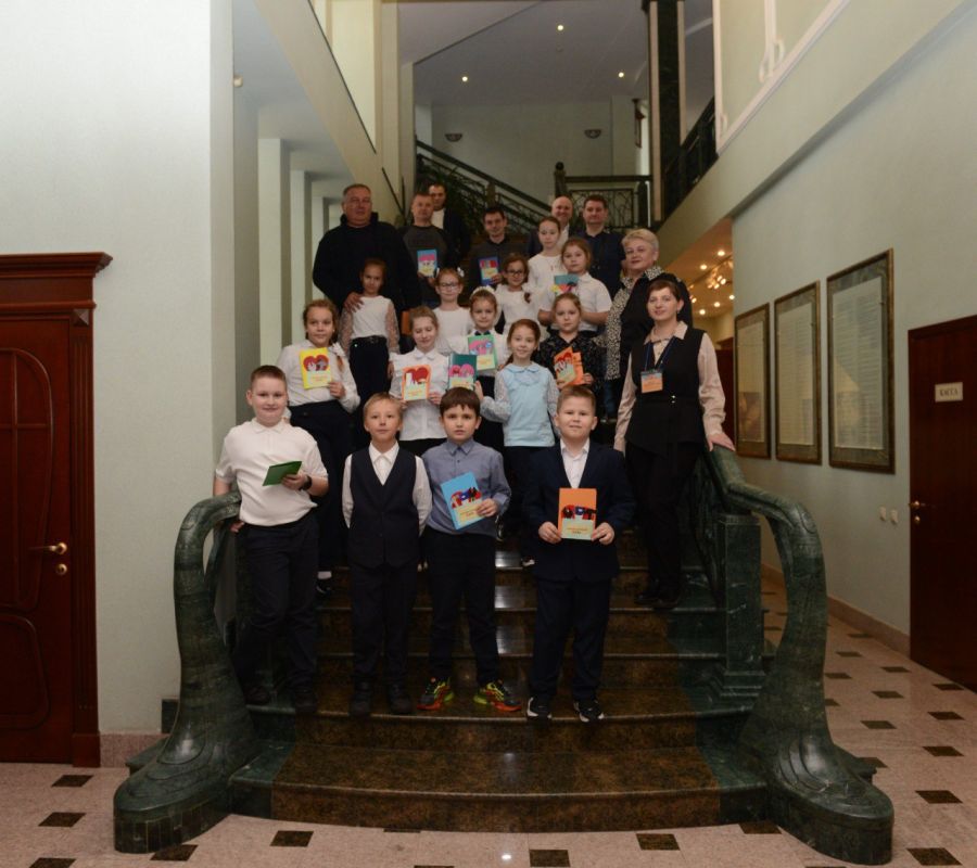 В Белгородском государственном художественном музее состоялось тематическое мероприятие, посвящённое Дню отца