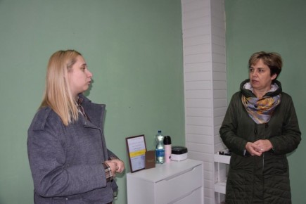 Социальный контракт помог жительнице села Долгое Виктории Гвозденко открыть свой маникюрный кабинет