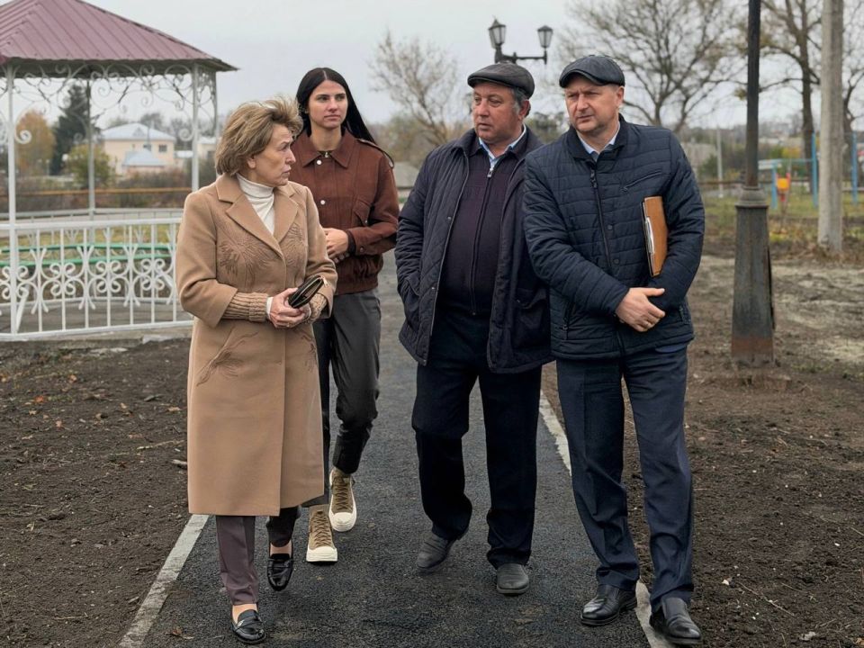 Анна Куташова: Продолжаю делиться практическими итогами областного конкурса ТОС — на этот раз проинспектировала ход работ в Губкинском округе