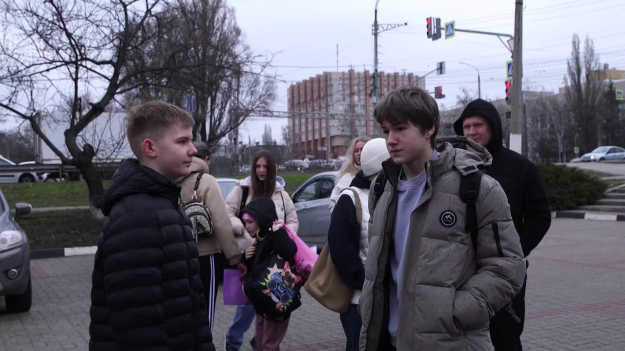 Вячеслав Гладков призвал усилить бдительность во время школьных каникул