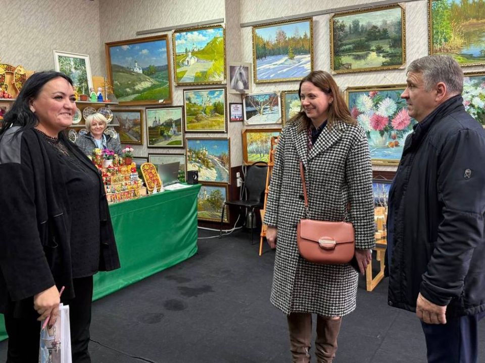 Татьяна Киреева: В рамках рабочей поездки в Чернянский муниципальный округ вместе с главой округа Сергеем Морозовым посетили местный Центр молодёжных инициатив