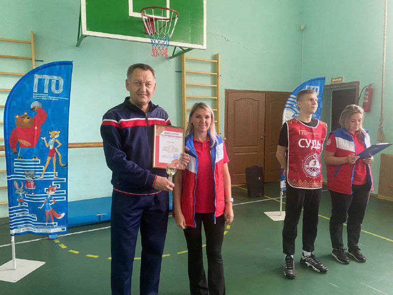 В рамках реализации проекта «Сдавай ГТО – будь сильным!» в селе Старая Безгинка прошел фестиваль Всероссийского физкультурно-спортивного комплекса "Готов к труду и обороне" под девизом "ГТО в село"