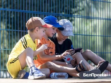 «Любая просьба срочно защитить ребёнка с помощью стороннего приложения – ловушка»