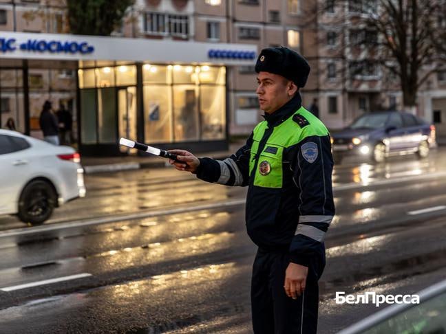 Белгородцам напомнили о важности соблюдения правил дорожного движения в тёмное время суток