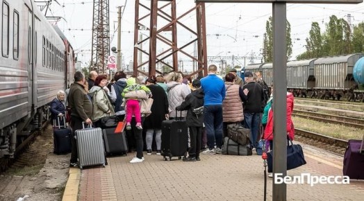 Вячеслав Гладков рассказал об отправке 380 белгородских детей на отдых в Крым