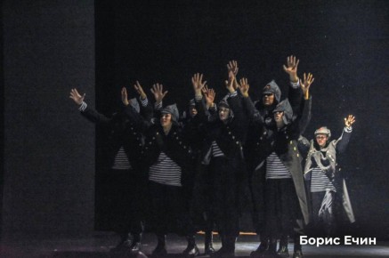 Татьяна Киреева: В ЦМИ состоялась премьера первого спектакля , созданного в рамках проекта «Арт-лаборатория молодых творцов «Пограничное искусство: Курск и Белгород» — творческого эксперимента по созданию молодёжных...