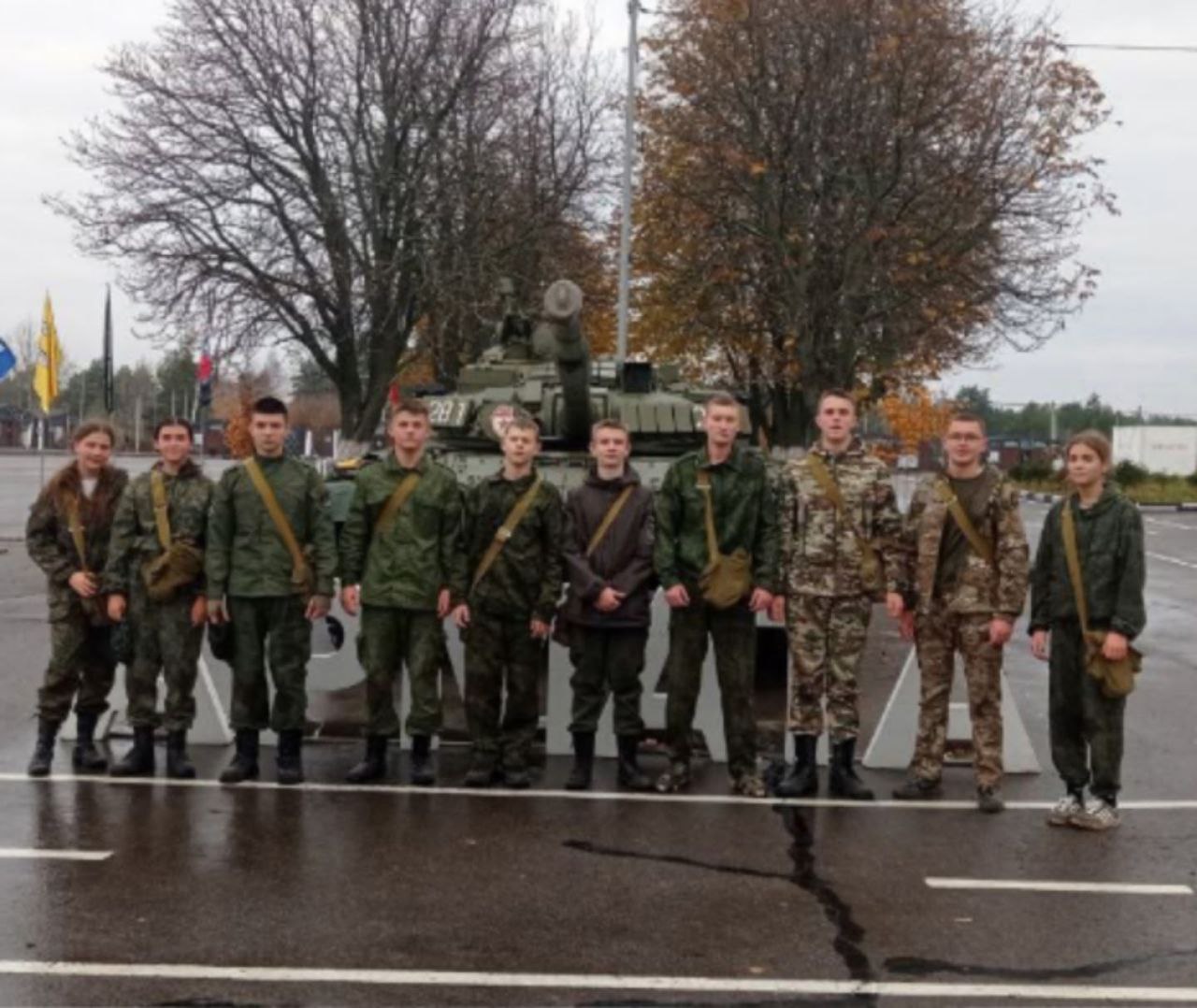 Наши юные ровенчане участвуют в военно-патриотическом слёте