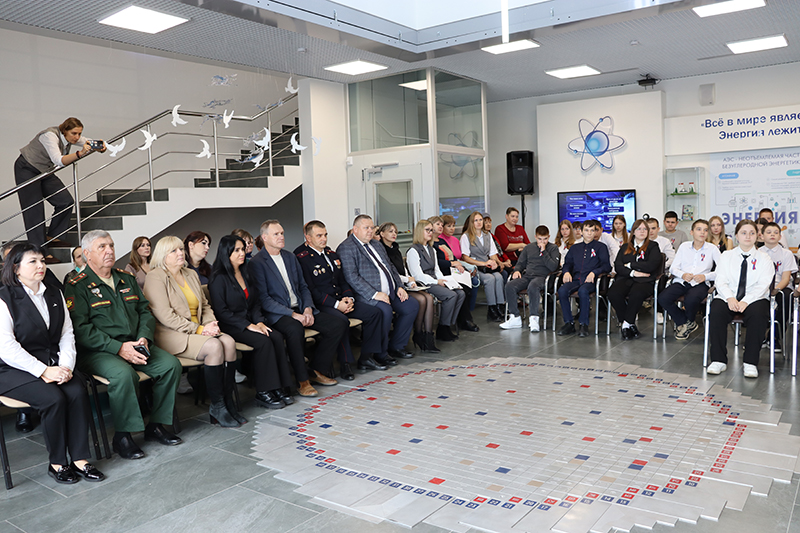 В Волоконовском районе 27 школьникам в рамках акции «Я – гражданин России» торжественно вручили первые паспорта