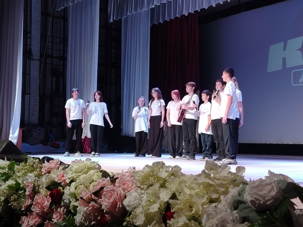 КВН снова с нами!. В Вейделевском Центре культурного развития прошёл отборочный фестиваль «Высшей Юниор-Лиги Клуба Весёлых и Находчивых»