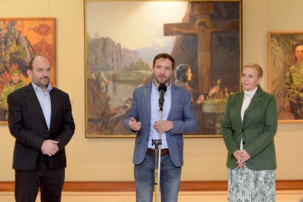 В Белгородском художественном музее открылась выставка «Несломленные» в рамках проекта «Крепость духа»