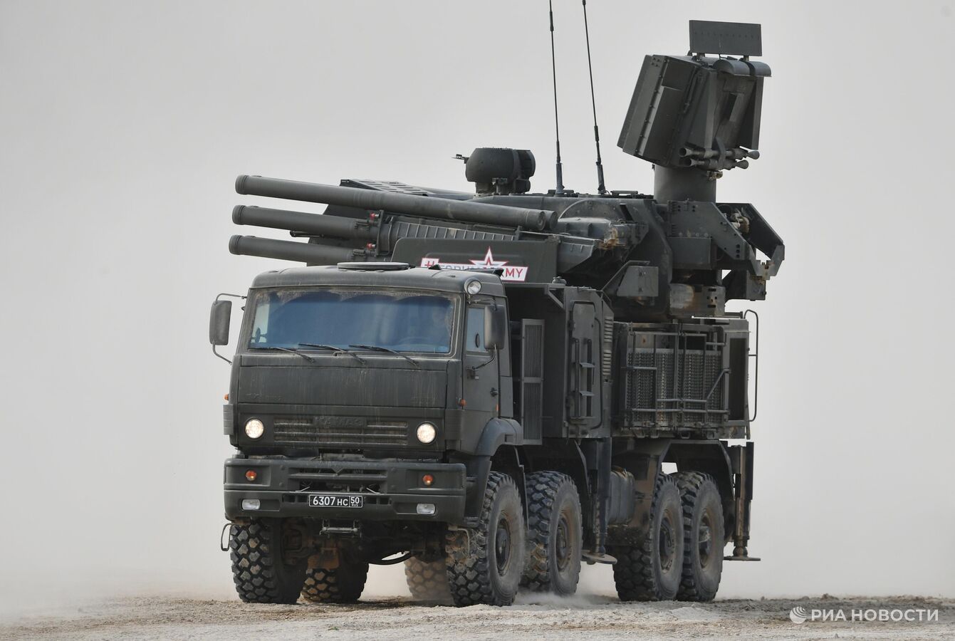 ПВО сбила 38 украинских беспилотников над тремя российскими регионами