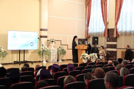 Делегация Ракитянского благочиния приняла участие в Епархиальных Рождественских чтениях