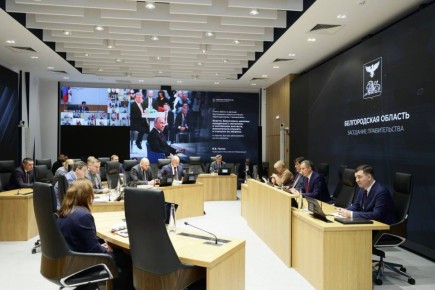 Юрий Клепиков: Провели очередное оперативное совещание, основными темами которого стали ход восстановления повреждённого жилья, проверка реализации жилищных программ на территории Грайворонского и Ровеньского округов, а...