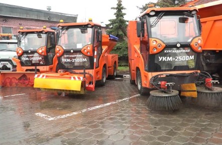 Зима не за горами, но сотрудники Белгорблагоустройства уже к ней готовы