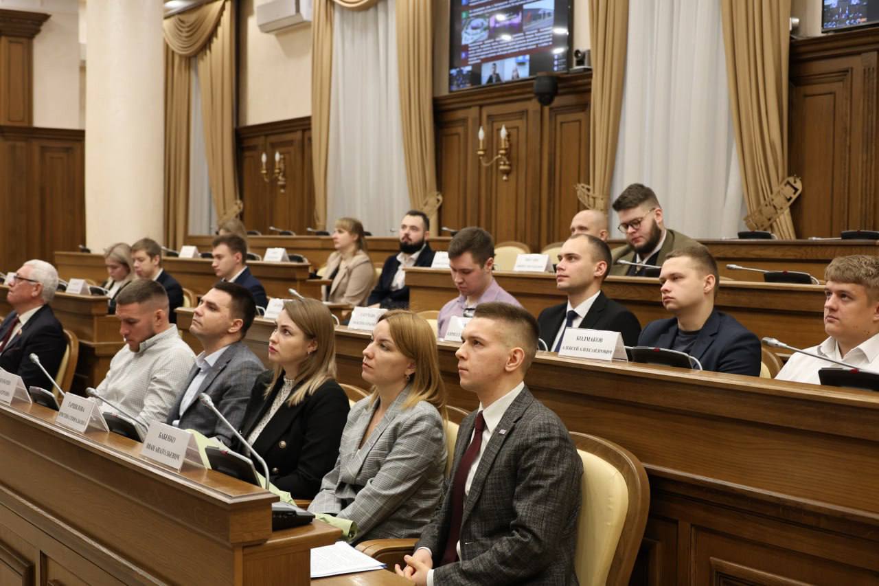 Белгородцы могут подать свою кандидатуру в новый состав Молодёжного парламента при Белгородской областной Думе