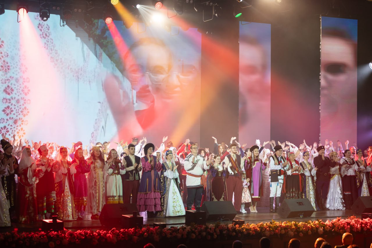 Во Дворце культуры «Энергомаш» состоялся праздничный концерт, посвящённый Дню народного единства