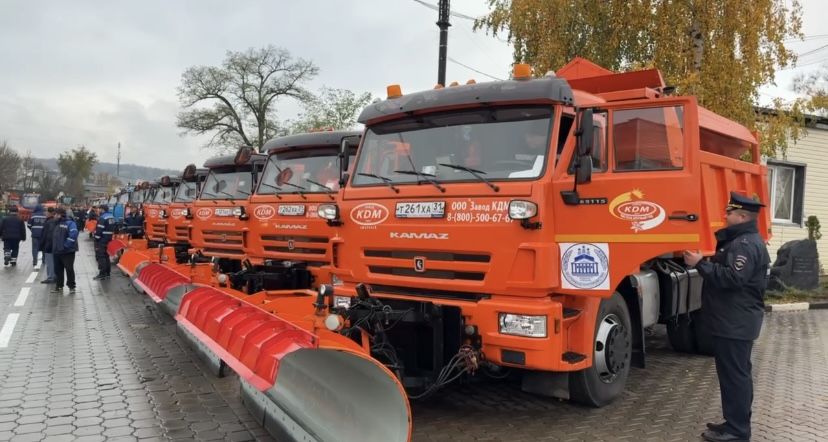 Белгородские автоинспекторы приступили к комплексной проверке готовности коммунальной техники к зимнему сезону