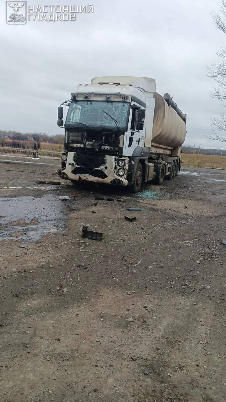 Двое мирных жителей пострадали при атаках ВСУ, сообщил Вячеслав Гладков