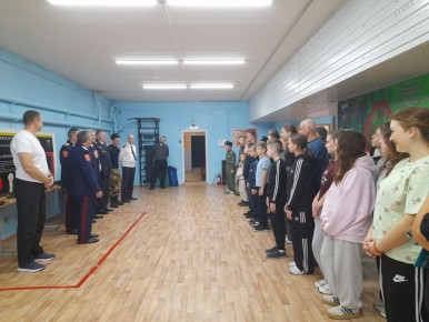 Юные спортсмены секции «Практическая стрельба» Вейделевской спортивной школы получили уникальный и бесценный опыт общения с представителями Вейделевского хуторского казачьего общества