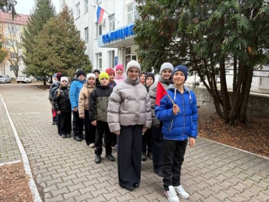 В Алексеевке для школьников в преддверии Дня сотрудника органов внутренних дел организовали экскурсию в отдел полиции