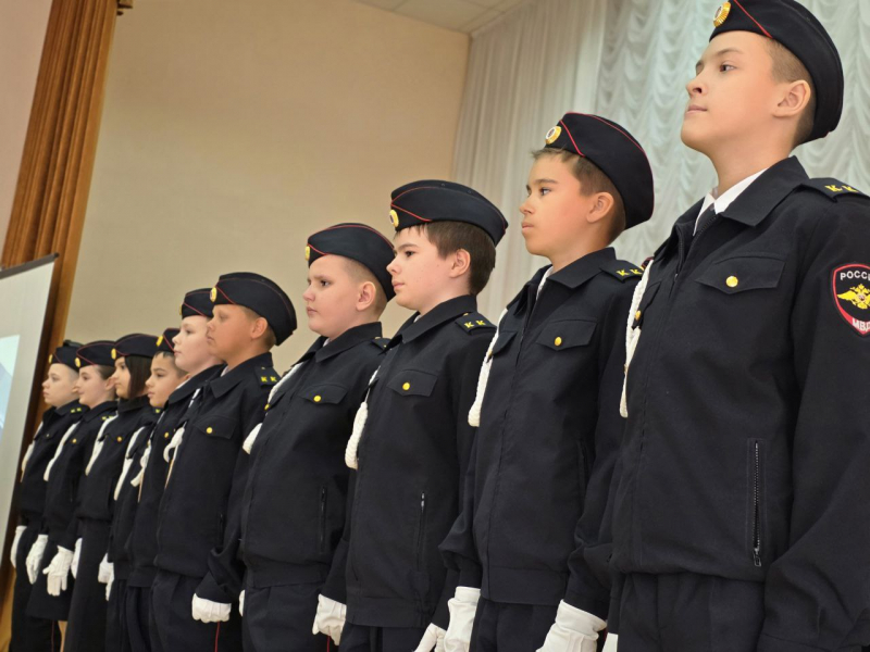 Более 50 кадетов полиции в преддверии Дня сотрудника органов внутренних дел приняли Присягу