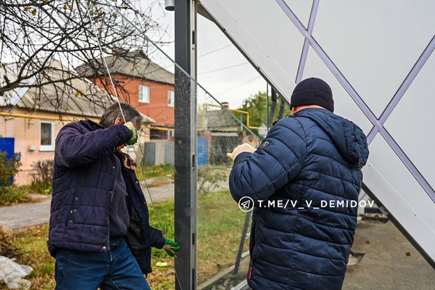 Вячеслав Гладков сообщил, что все новые остановочные павильоны в Белгороде установят до 10 декабря