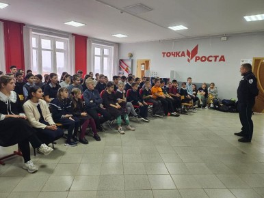 В Белгородской области старшеклассники стали участниками инструктажей по ПДД