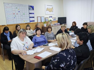  :                 12  