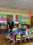 Театральная студия для детей «Арлекин», работающая при Центре детского чтения Специальной библиотеки для слепых имени В.Я. Ерошенко, провела выездное занятие в одном из детских садов