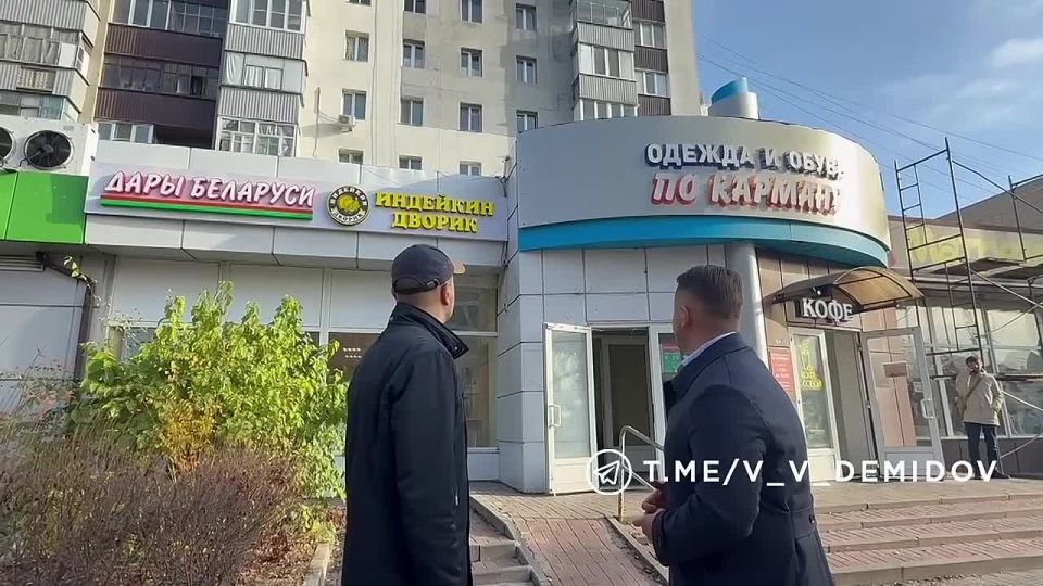Валентин Демидов: Проверил ход восстановления дома в центре Белгорода, который пострадал от удара беспилотника ВСУ 13 сентября