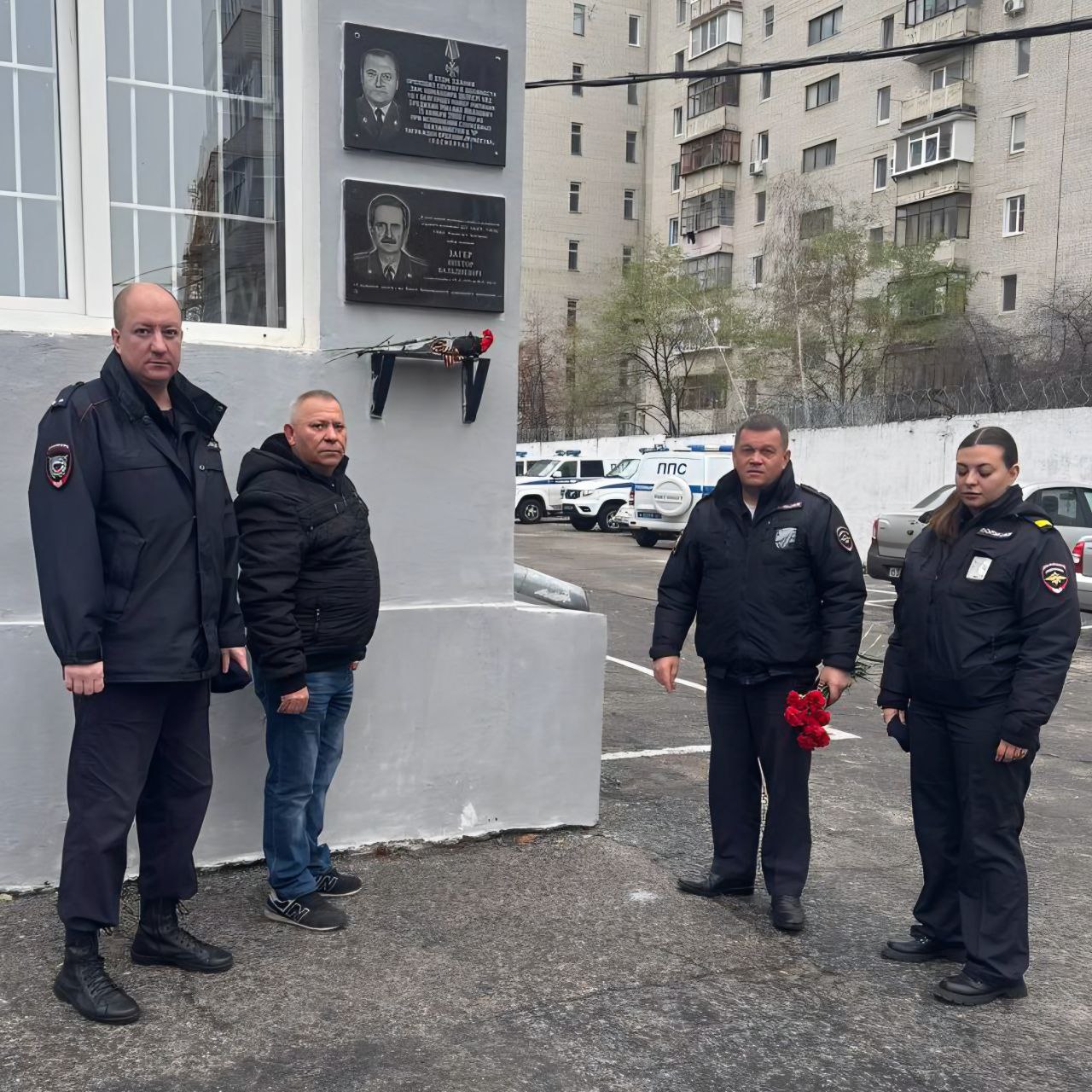 В Белгороде патрульные почтили память Михаила Бредихина