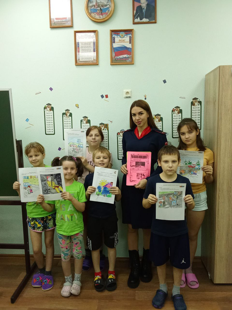 Белгородские школьники призвали автомобилистов к соблюдению дорожных правил