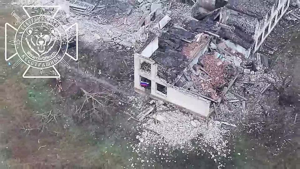 Бойцы «Севера» поделились первыми кадрами из Двуречанского Харьковской области, где развевается российский флаг