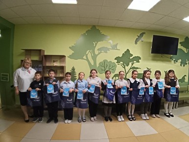 Все больше наших ребят вступают в ряды движения «Орлята России»