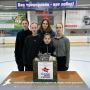 Грайворонские фигуристы поддержали акцию «Тепло для героя»