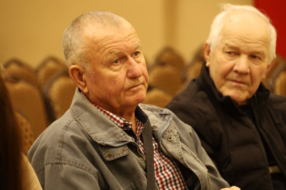 � �������� ������������ ���� ������ �� �������������, ������� ������� ������� ���������� ������������ ��������� ���������� �������