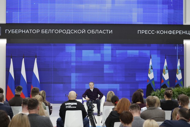 Губернатор прокомментировал задержание министров Рустэма Зайнуллина и Владимира Базарова.