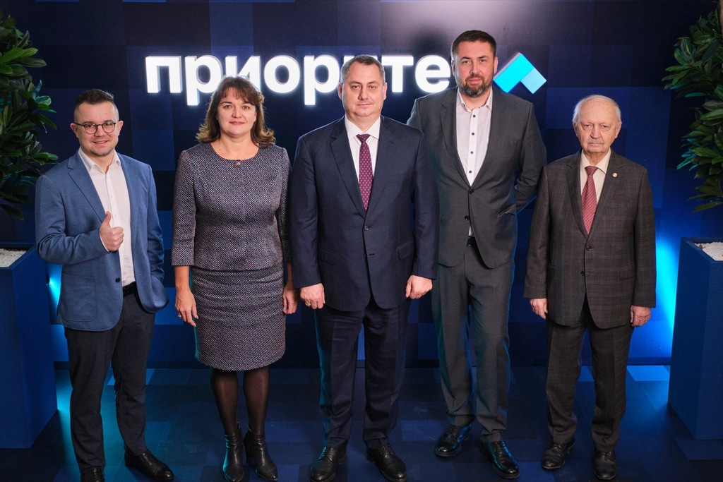 СамГМУ Минздрава России подтвердил технологическое лидерство: университет вошел в первую группу программы «Приоритет-2030»