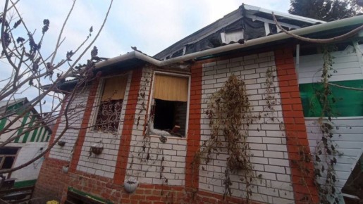 В Белгородском округе при атаке дрона по частному дому пострадали два мирных жителя