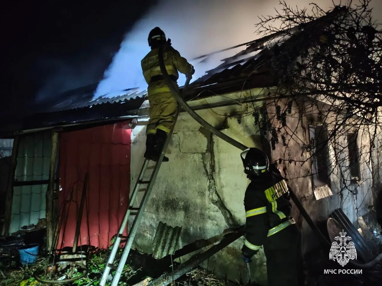 58-летний мужчина погиб при пожаре в Закутском Вейделевского района